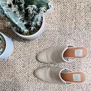 DV Dolce Vita Beige Mules 6